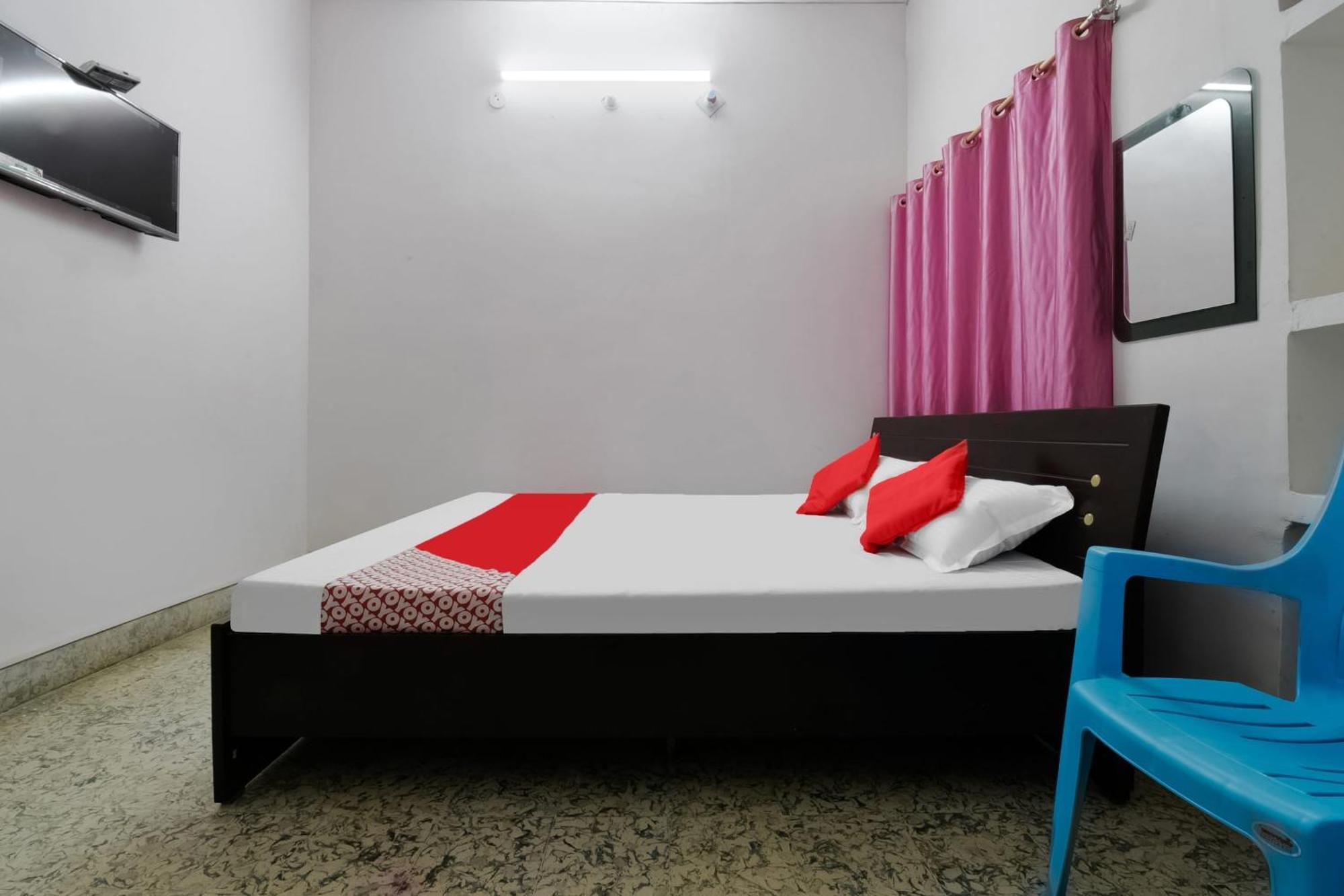Oyo Flagship Aashirvaad Green'S Guest House 巴特那 外观 照片