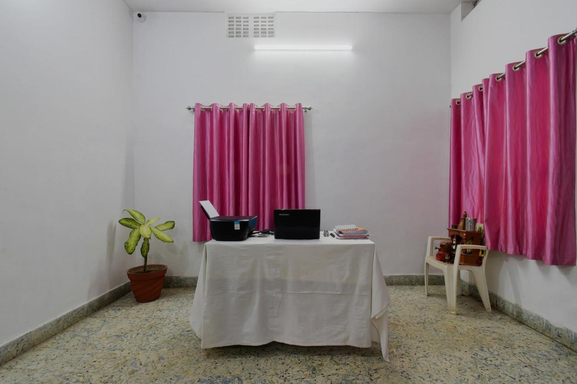 Oyo Flagship Aashirvaad Green'S Guest House 巴特那 外观 照片
