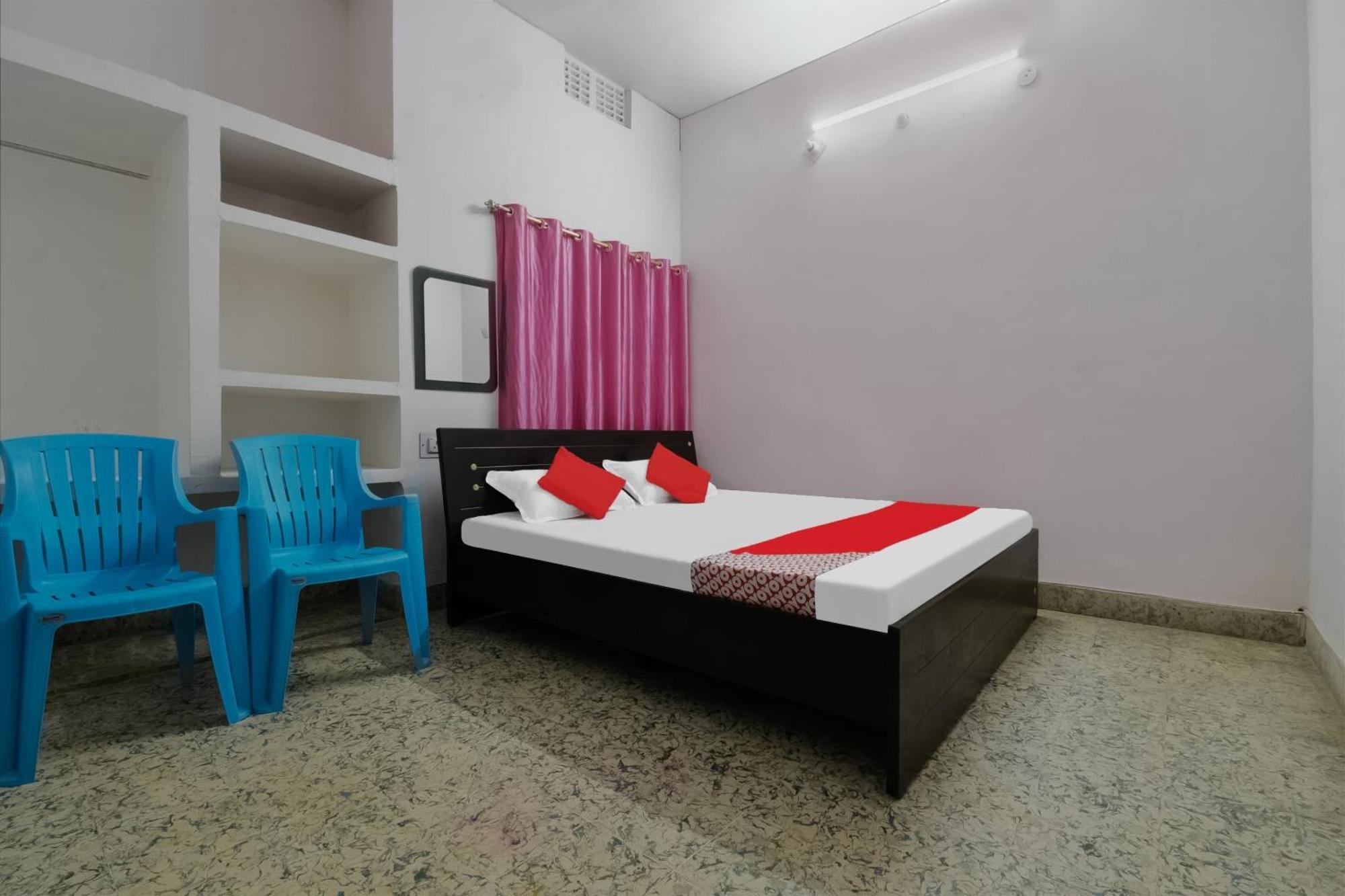 Oyo Flagship Aashirvaad Green'S Guest House 巴特那 外观 照片